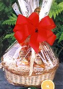 TRADITIONAL DRIED FRUIT AND NUT BASKET